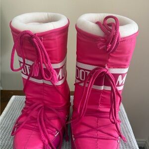 Moon Boot Hot Pink Winter Boots with White Trim